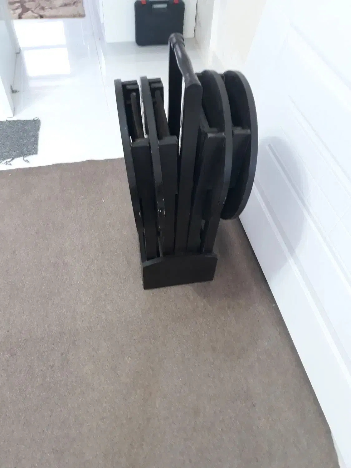 میز چمدانی|میز و صندلی غذاخوری|رشت, حمیدیان|دیوار