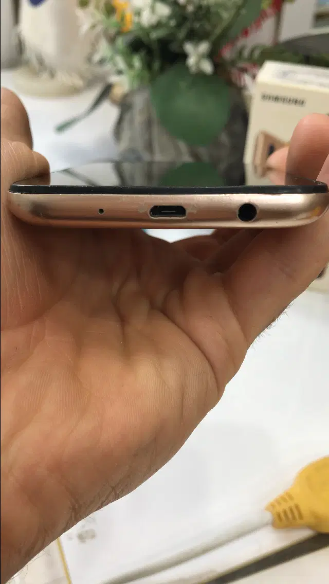 A2core|موبایل|عجب شیر, |دیوار