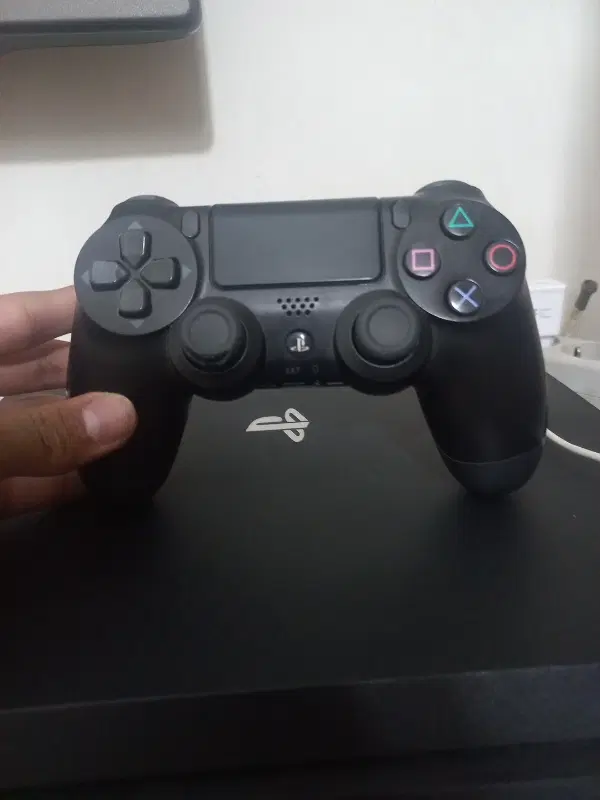 PS4Pro یک ترا|کنسول، بازی ویدئویی و آنلاین|یزد, |دیوار