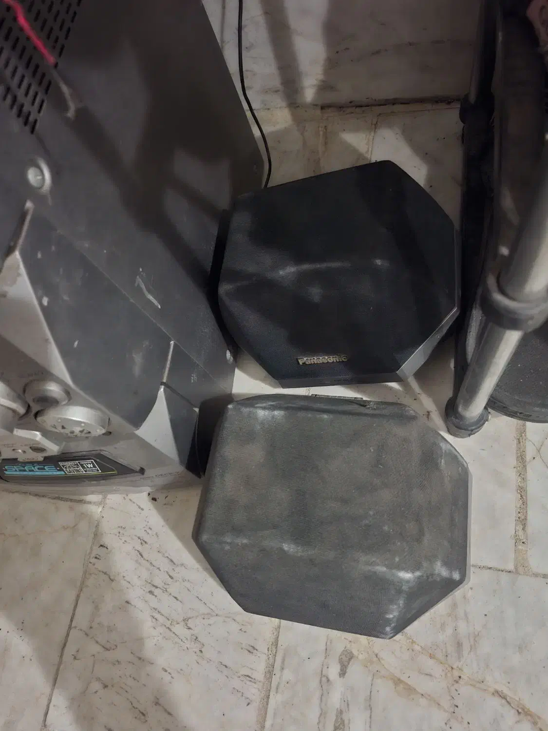 ضبط|صوتی و تصویری|قم, شهر قائم|دیوار