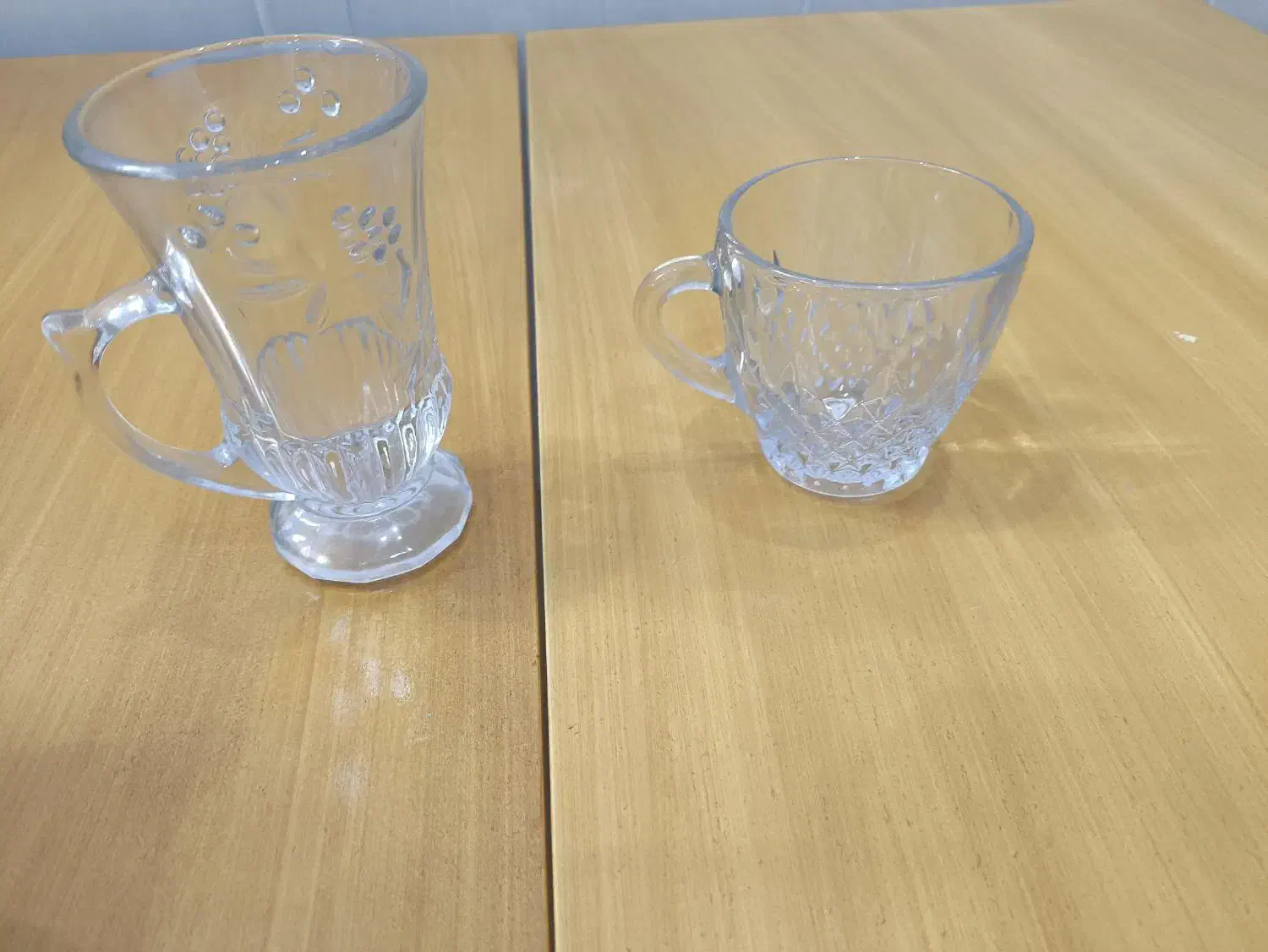 لیوان|ظروف سرو و پذیرایی|نیشابور, بنیاد شهید|دیوار