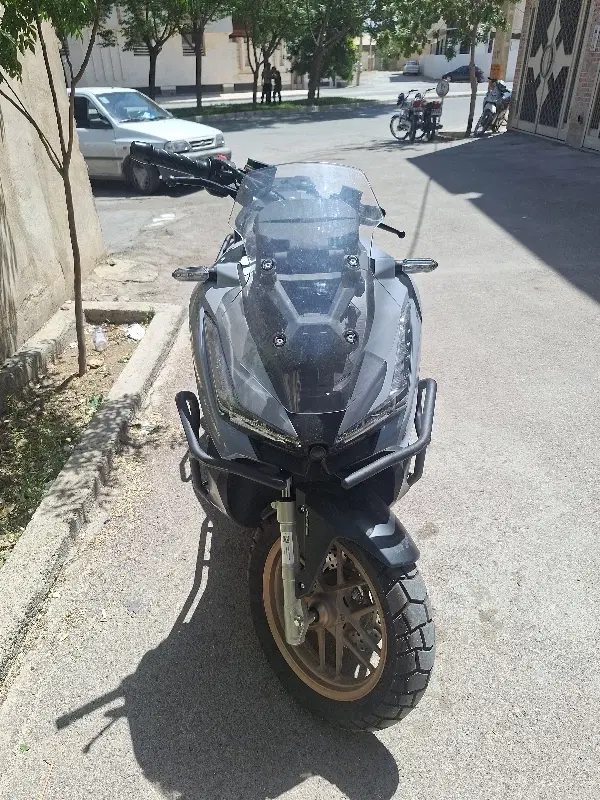 agv.x|موتورسیکلت|اصفهان, شاهزید|دیوار
