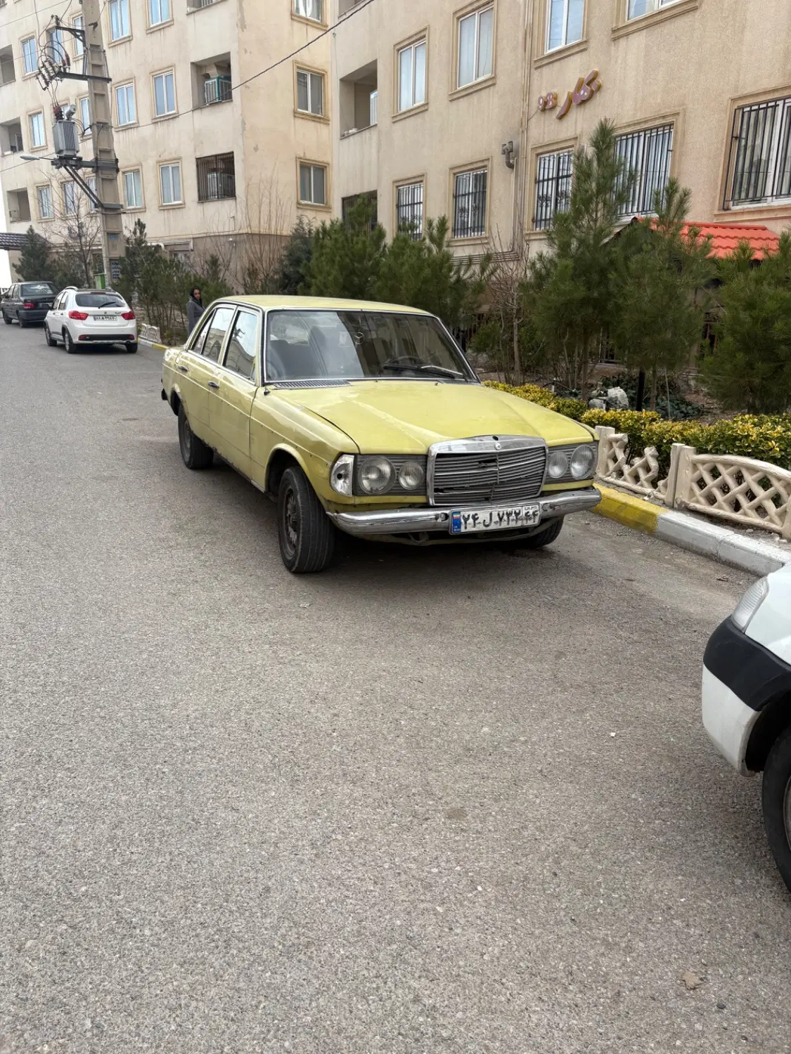 بنز ۲۳۰|خودرو کلاسیک|تهران, زرگنده|دیوار