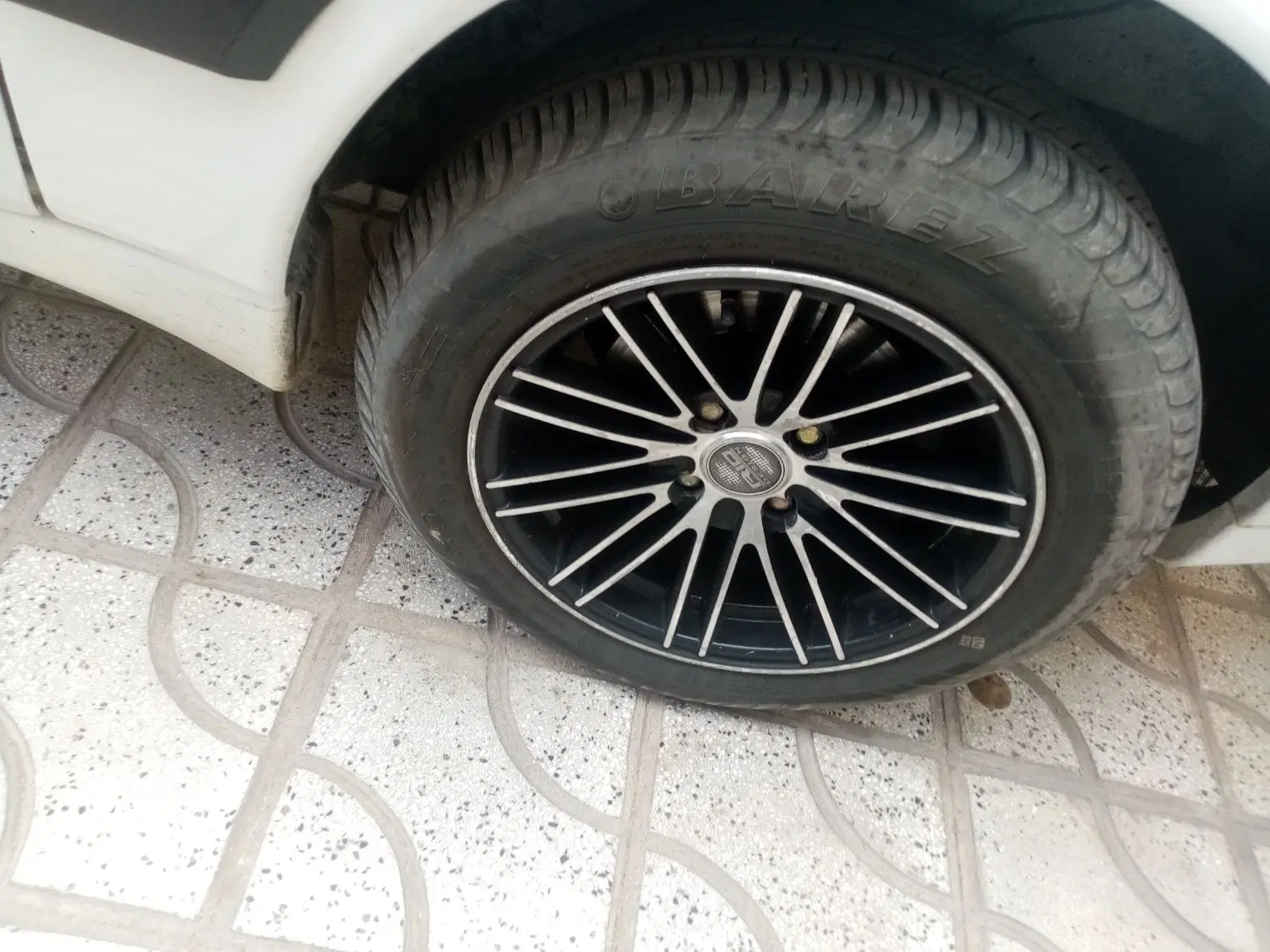 رینگ|قطعات یدکی و لوازم جانبی|تربت‌حیدریه, باغ سلطانی|دیوار