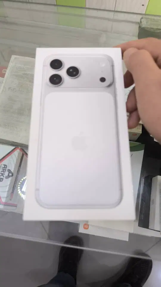 17 pro max not|موبایل|تویسرکان, |دیوار