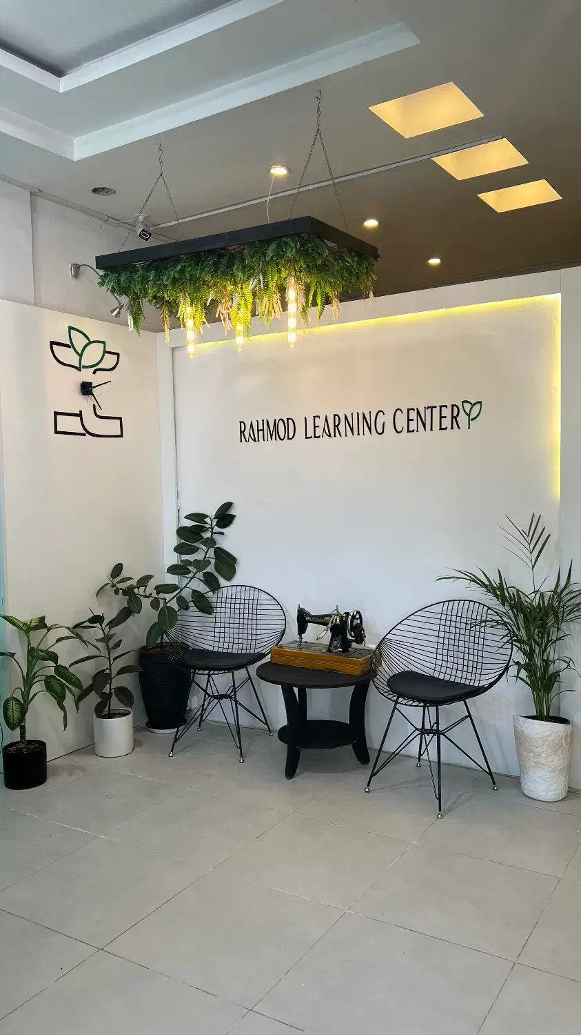 اجاره کلاس آموزشی،اجاره ی فضای دفتر کوتاه مدت|اجارهٔ کوتاهمدت دفتر کار و فضای آموزشی|مشهد, کوثر|دیوار