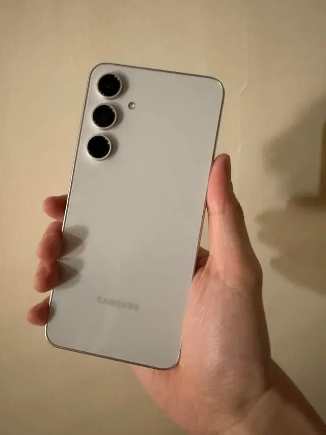 Galaxy S24 FE|موبایل|صوفیان, |دیوار