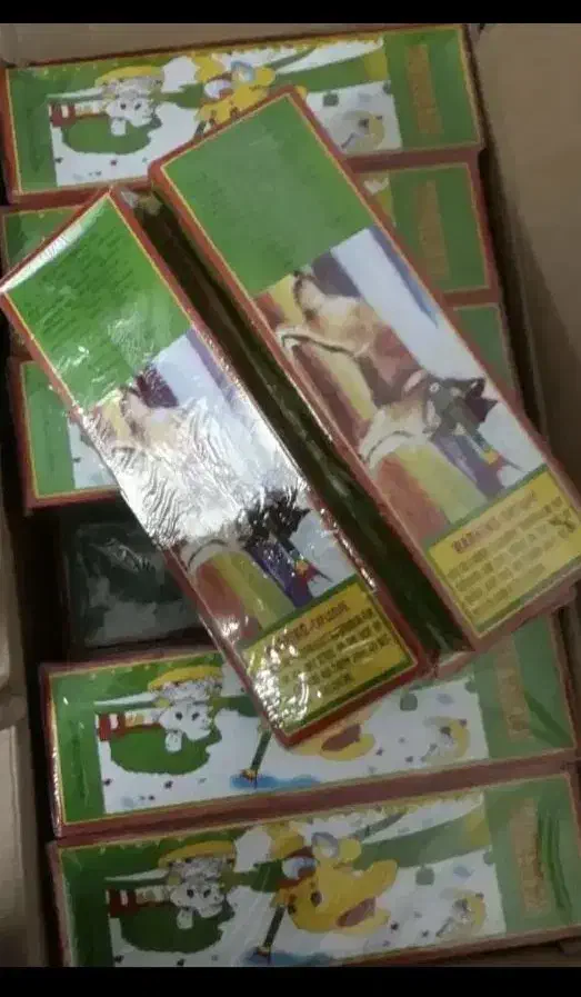 ترقه|اسباب‌بازی بچه|تبریز, |دیوار