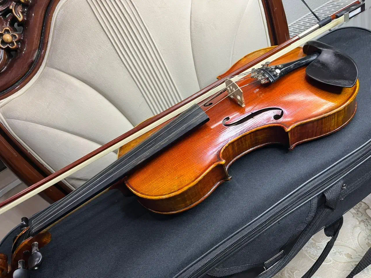 ویولن|ویولن|شاهینشهر, شهرک میلاد|دیوار