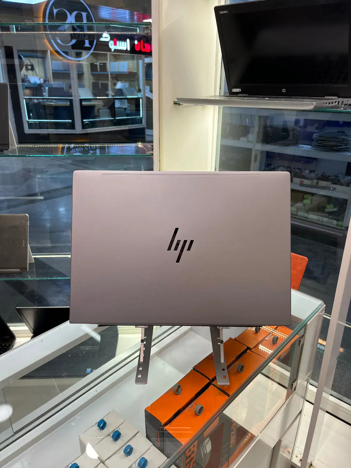 Hp zbook 16 power G11|رایانه همراه|تهران, فلسطین (میدان انقلاب)|دیوار
