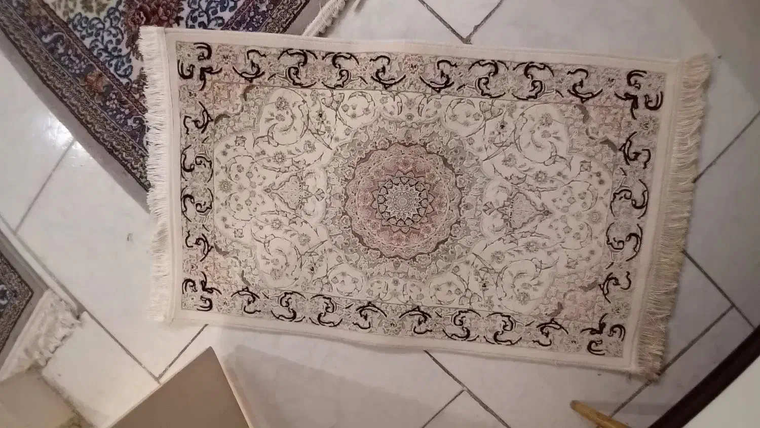 پادری|پادری|فردیس, نگارستان|دیوار