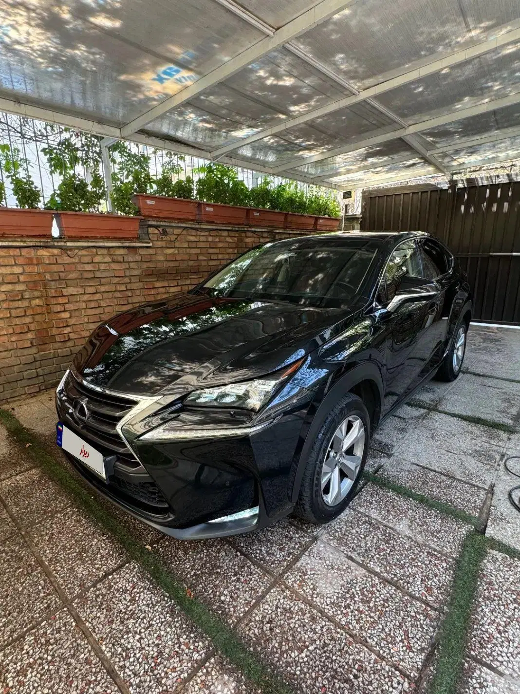 Lexus nx300 h 2016|خودرو سواری و وانت|تهران, الهیه|دیوار