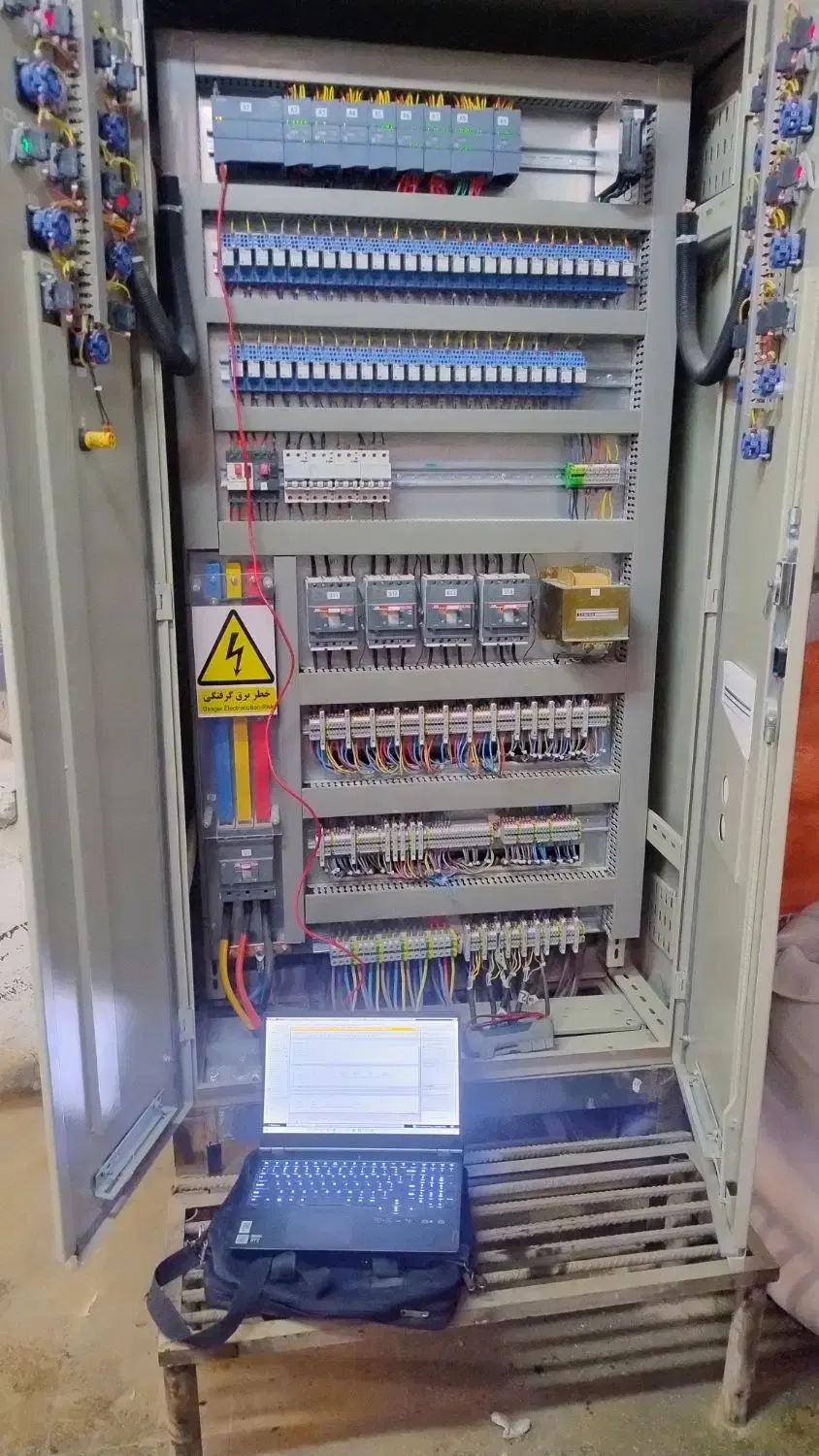 مهندس برق ، برقکار صنعتی و برنامه نویس PLC|خدمات پیشه و مهارت|ارومیه, |دیوار