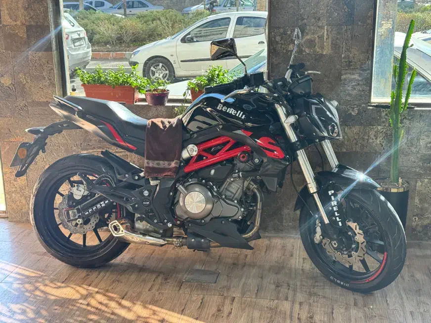 بنلی ۳۰۰ جفت|موتورسیکلت|مشهد, هفت تیر (آب و برق)|دیوار