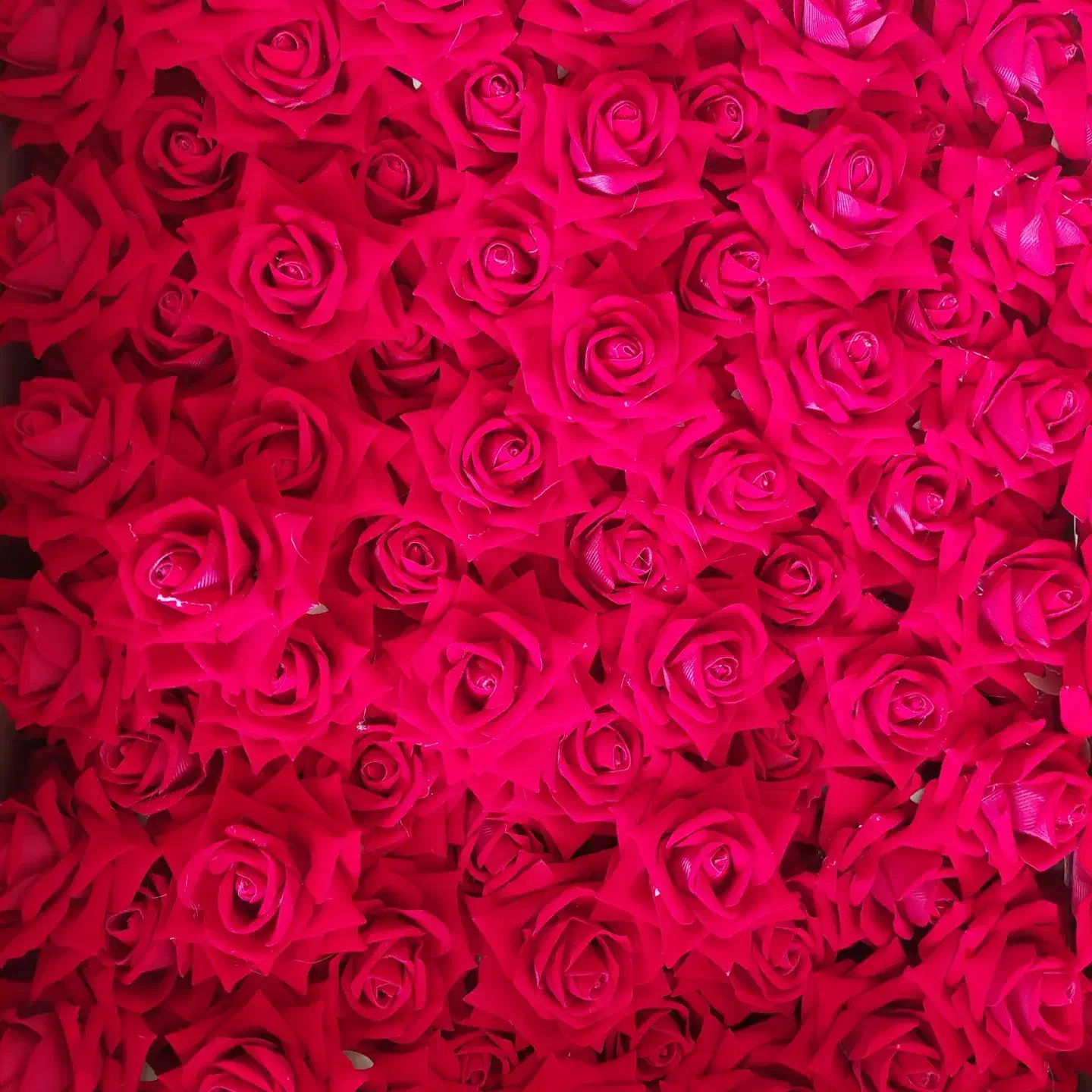 *رز مخمل سایز قطر ۱۰ سانت پارچه خارجی بازار*|گل مصنوعی|تهران, بازار|دیوار