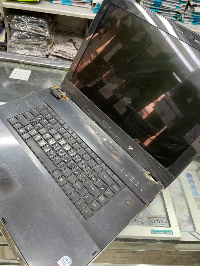 لپ تاپ وایو اصل آمریکا مدل vgn-ar870|رایانه همراه|تهران, فردوسی|دیوار