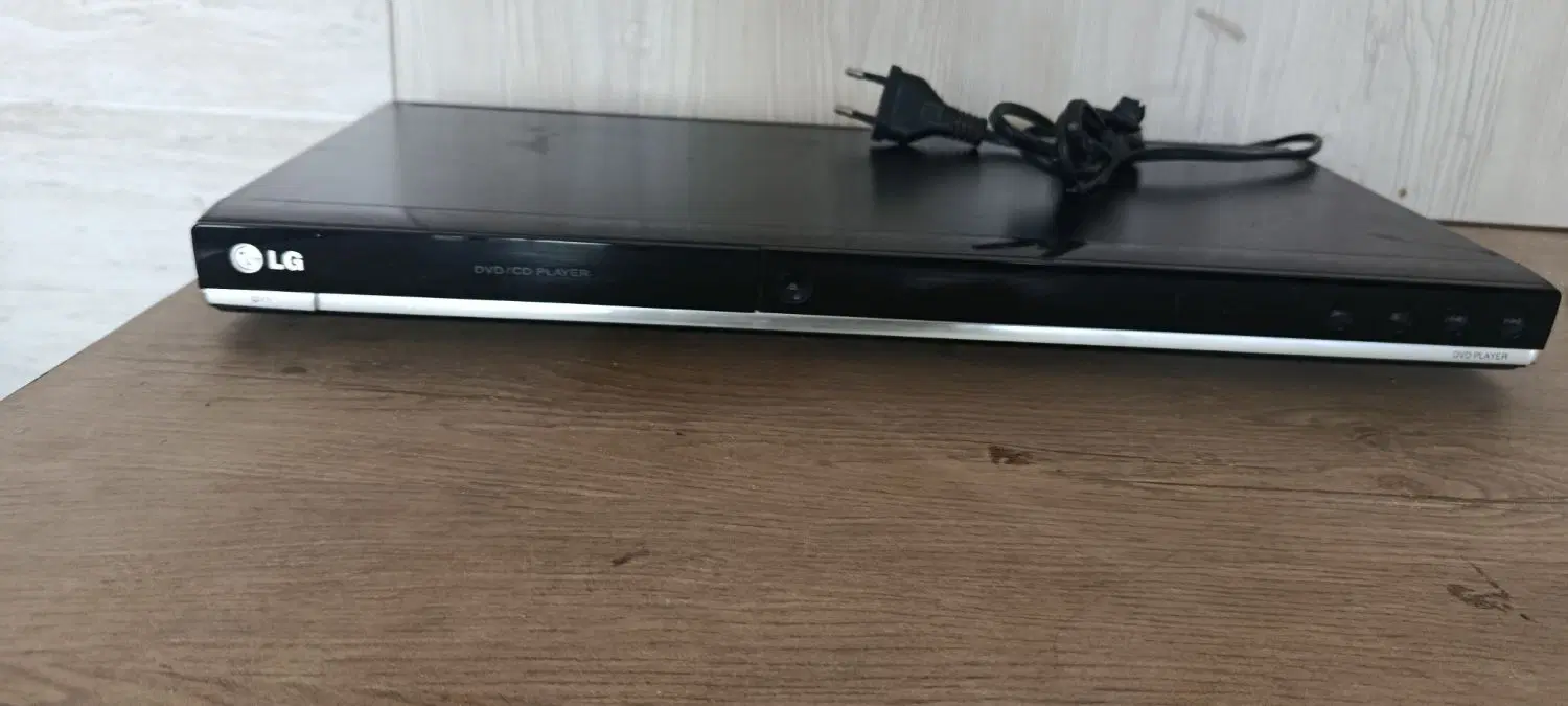 DVD LG|پخش‌کننده DVD و ویدیو|کرج, شهرک بنفشه|دیوار