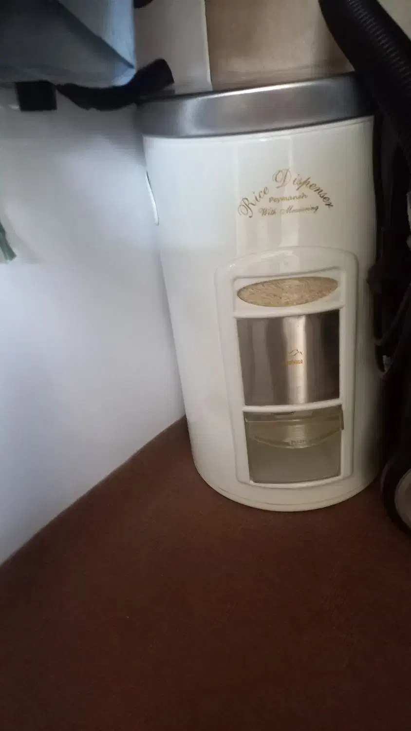 سطل برنج|ظروف نگهدارنده، پلاستیکی، یک‌بارمصرف|قم, قلعه کامکار|دیوار