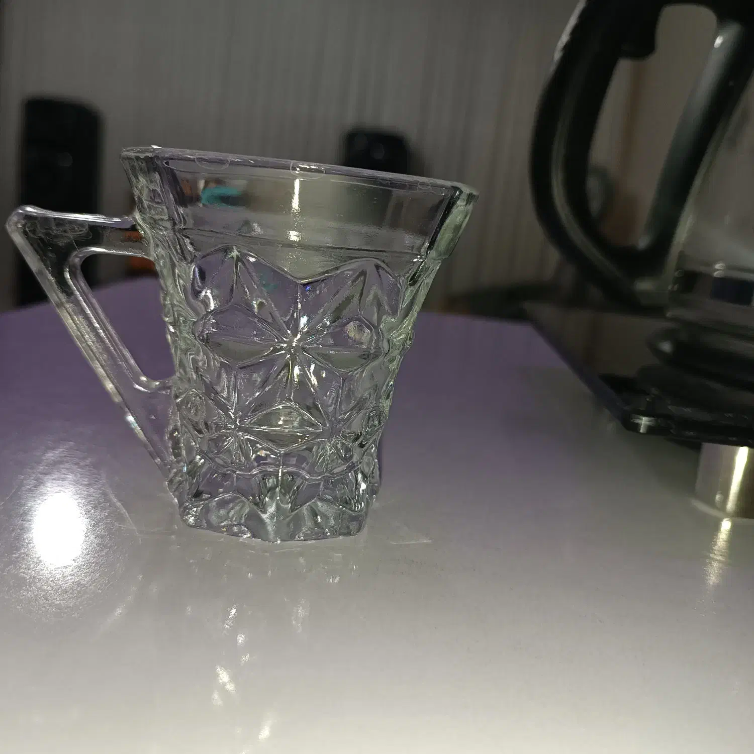 استکان|ظروف سرو و پذیرایی|گلبهار, شهر جدید گلبهار|دیوار