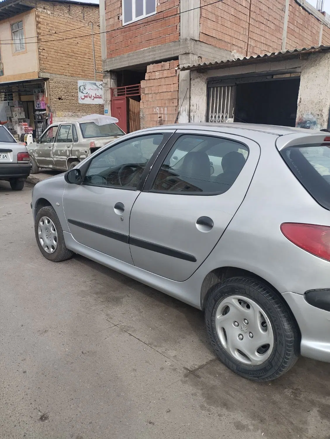 206مدل 83|خودرو سواری و وانت|گرگان, |دیوار
