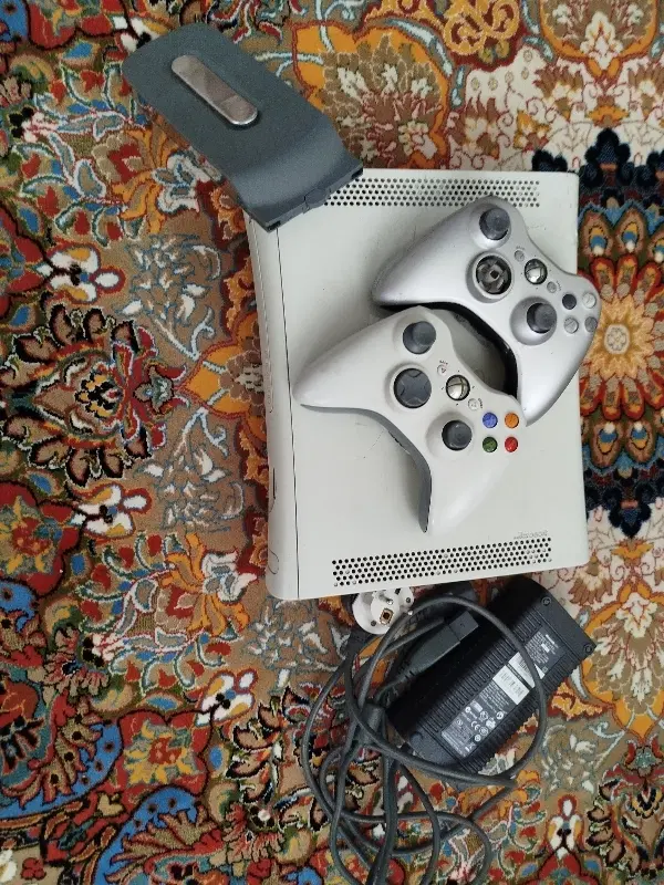 Xbox 360|کنسول، بازی ویدئویی و آنلاین|یاسوج, |دیوار
