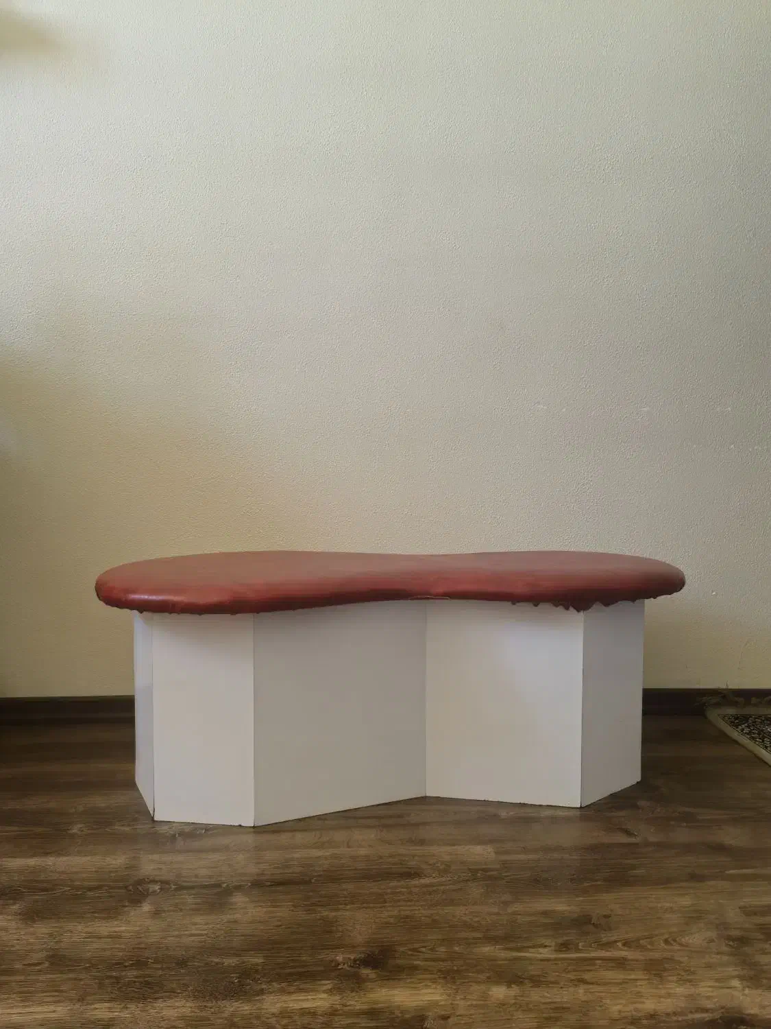 صندلی/نیمکت|صندلی و نیمکت|شاهین‌شهر, مخابرات (شهید بهشتی)|دیوار