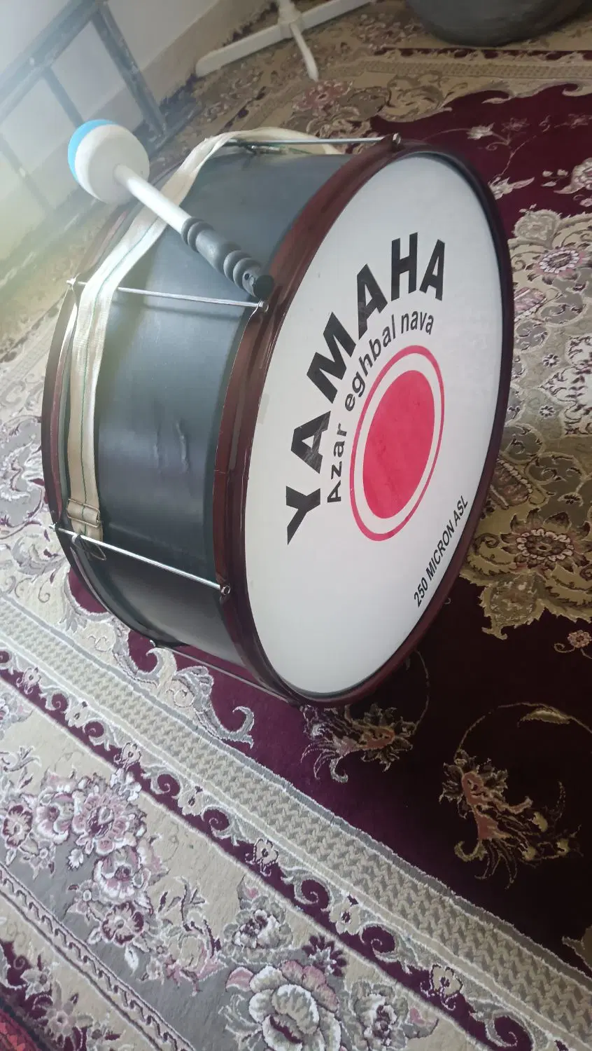طبل|درام و پرکاشن|خاش, |دیوار