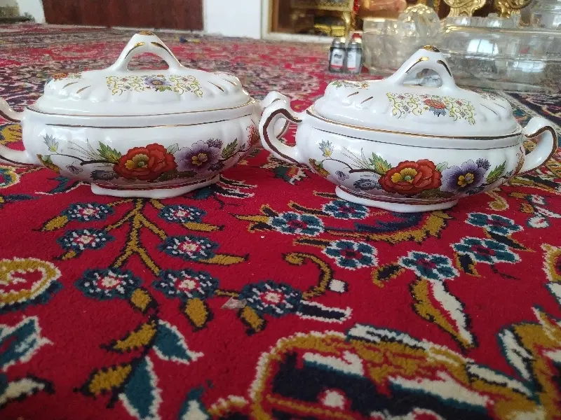 قندان|ظروف سرو و پذیرایی|سبزوار, کوی گلستان|دیوار
