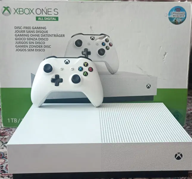Xbox one s|کنسول، بازی ویدئویی و آنلاین|مشهد, فدک|دیوار