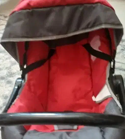 کریر|کالسکه و لوازم جانبی|بروجرد, |دیوار