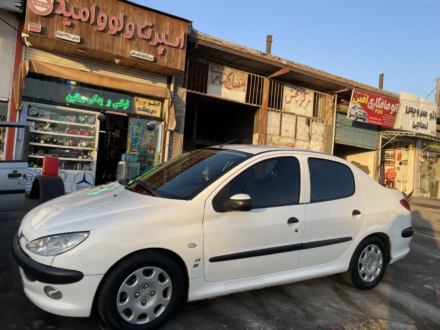 206 sd v8|خودرو سواری و وانت|همدان, |دیوار