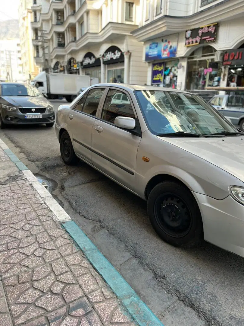 مزدا ۳۲۳|خودرو سواری و وانت|تهران, گلستان (شهرک راه آهن)|دیوار