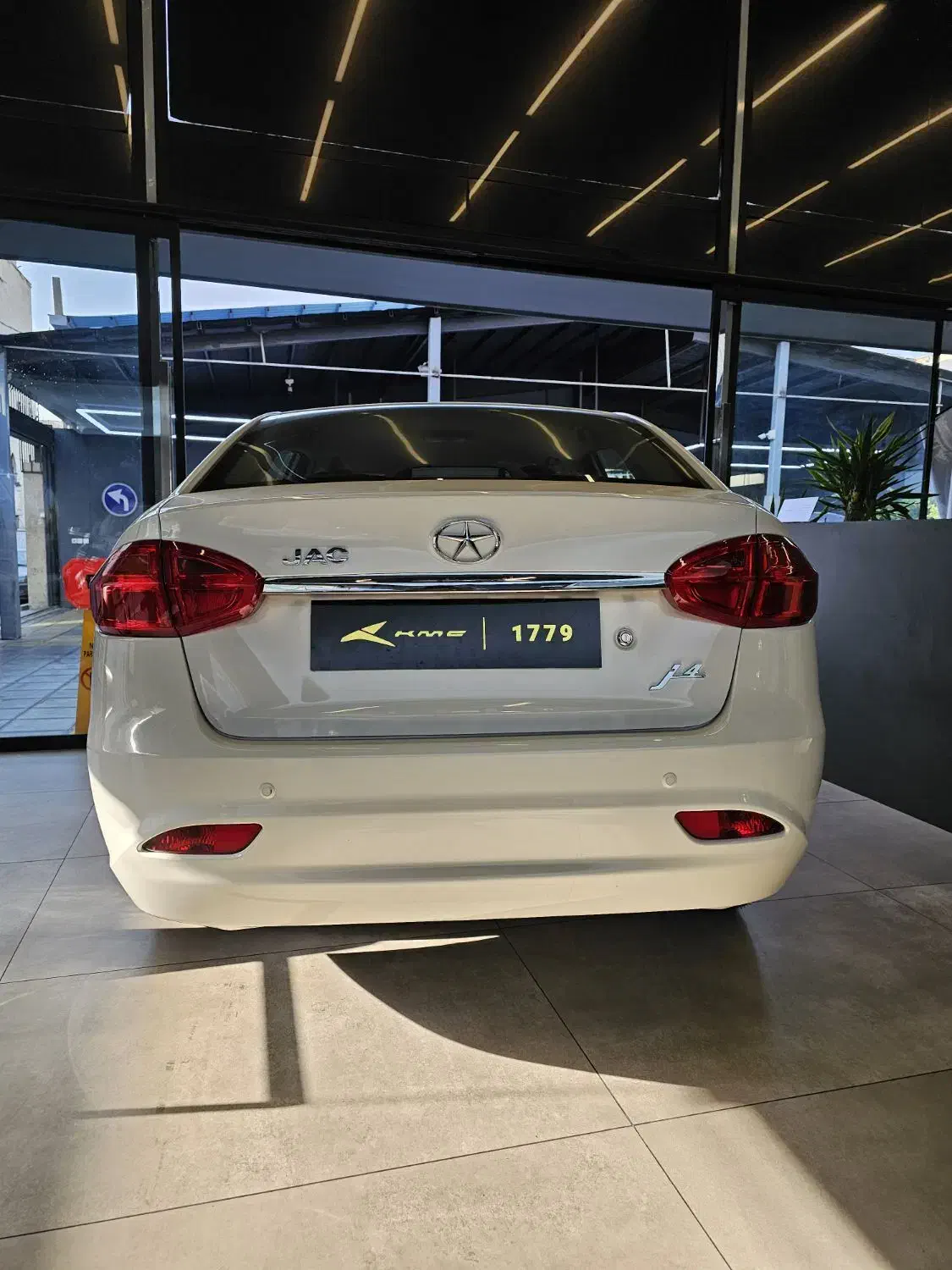 جک J4 / مدل ۱۴۰۴|خودرو سواری و وانت|تهران, توحید|دیوار