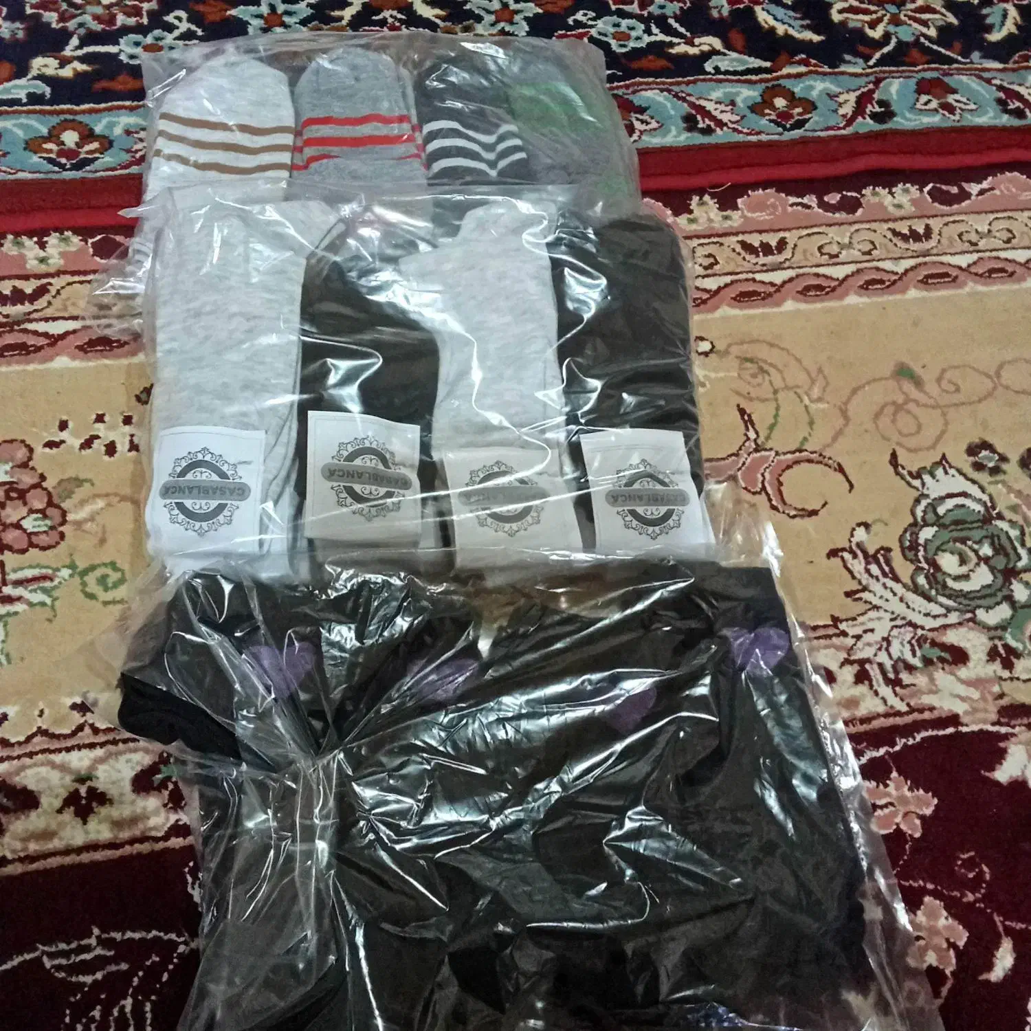 جوراب جینی|لباس|لردگان, |دیوار