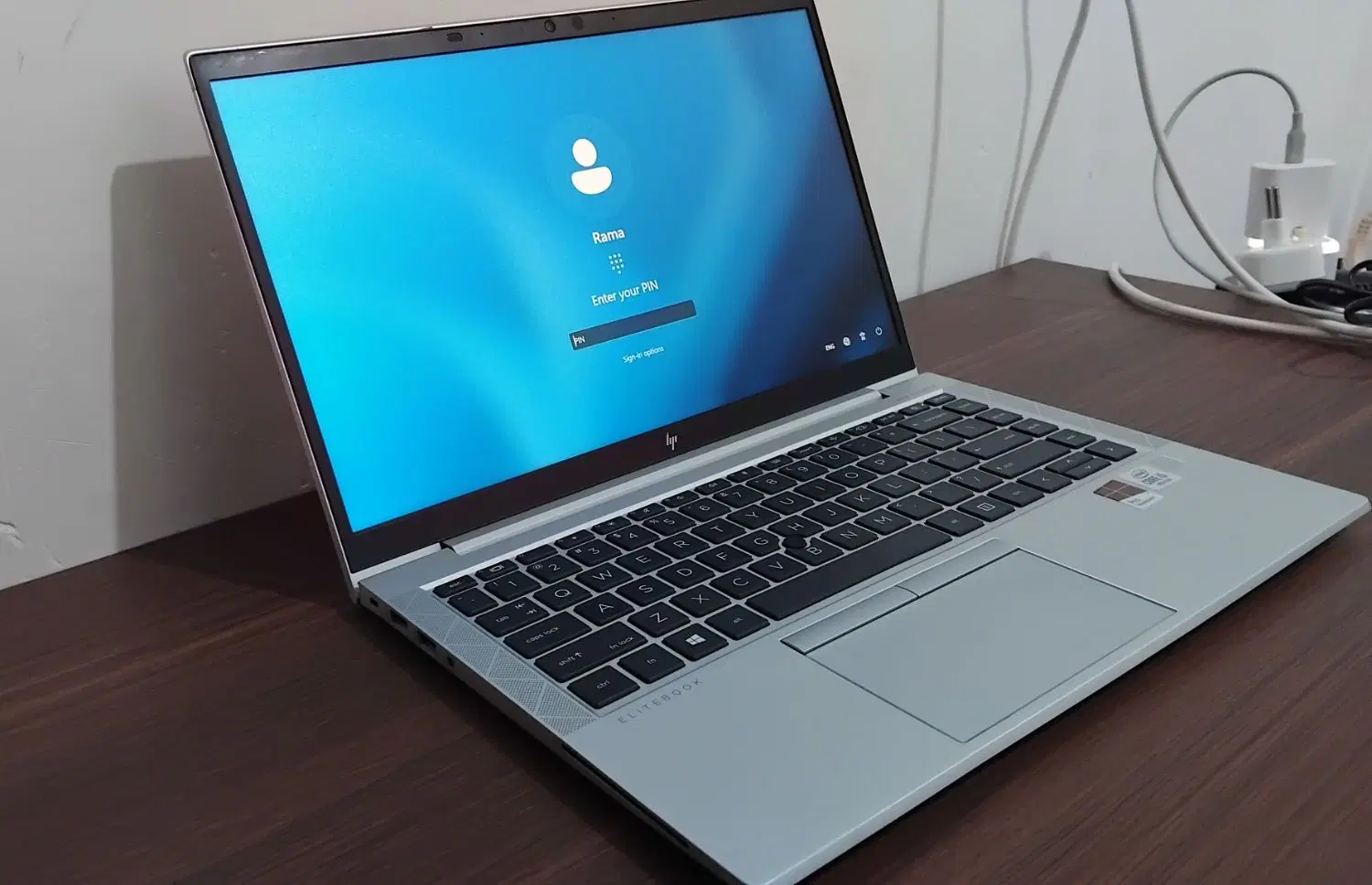 HP elightbook 840 g7 i5|رایانه همراه|شیراز, شهرک مهرگان|دیوار
