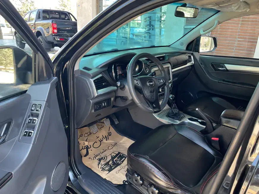 Kmc t8 مدل ۱۴۰۲|خودرو سواری و وانت|شیراز, فرهنگ شهر|دیوار