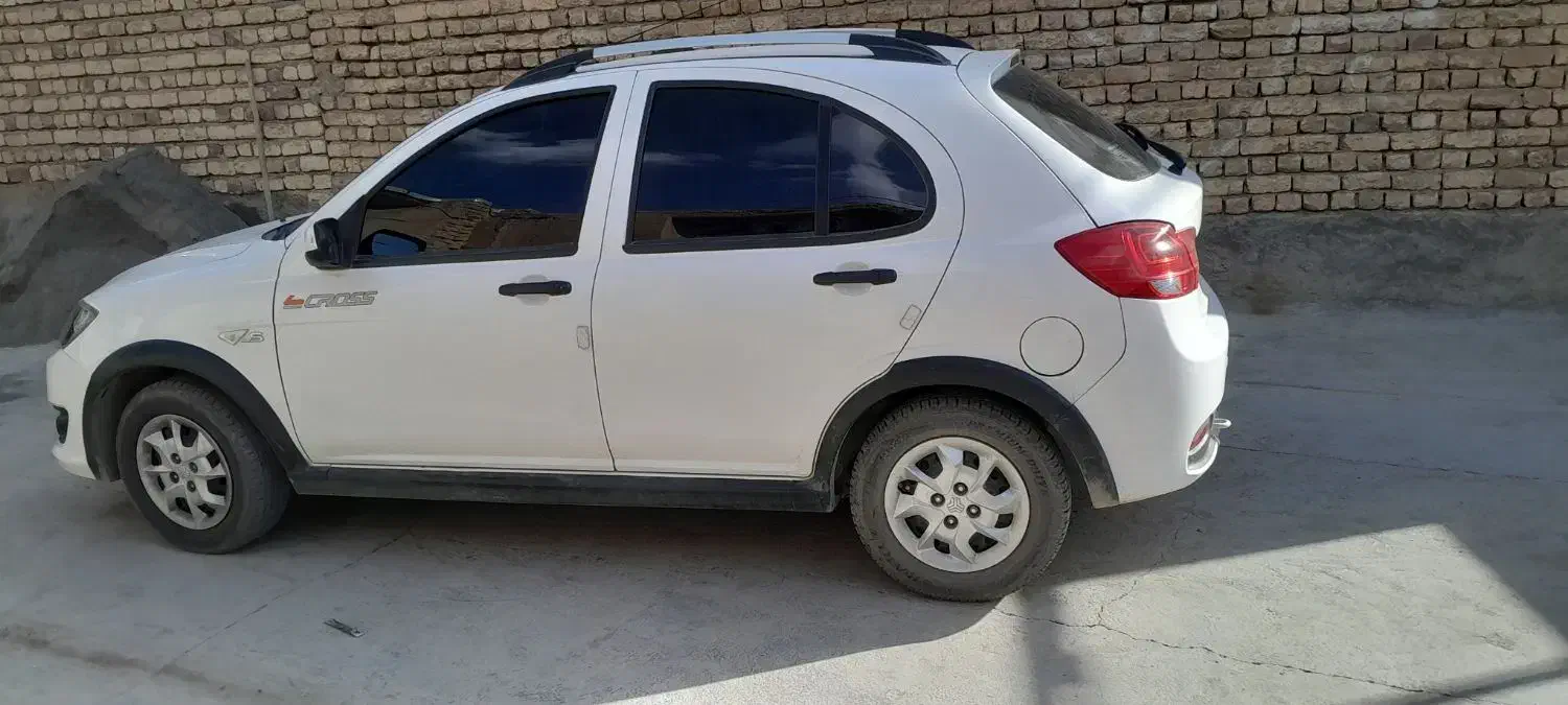 کوئیک اس 1402|خودرو سواری و وانت|کنگاور, |دیوار