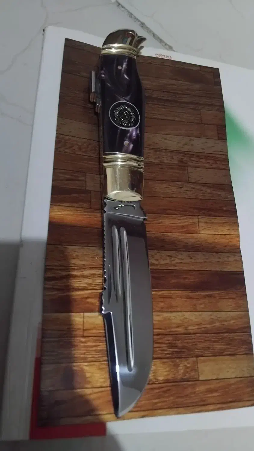 چاقوجیبی|کلکسیون اشیاء عتیقه|زنجان, |دیوار