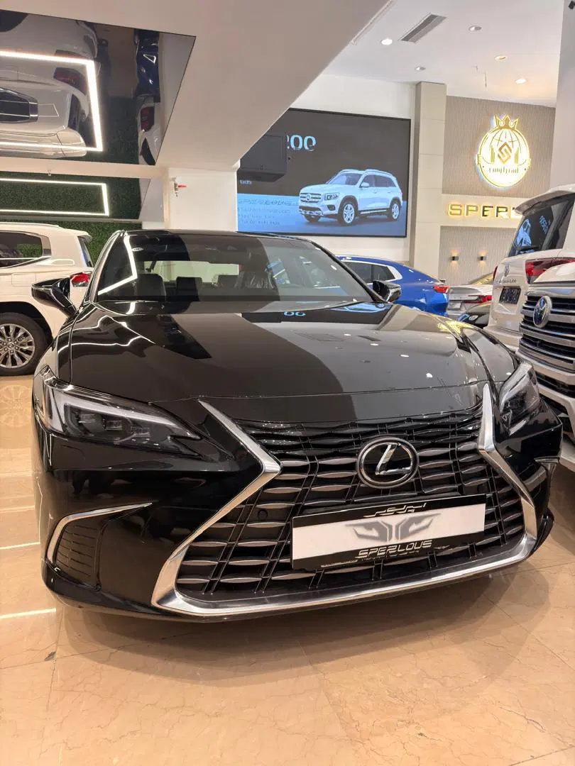 Lexus es 2025|خودرو سواری و وانت|تهران, پونک|دیوار
