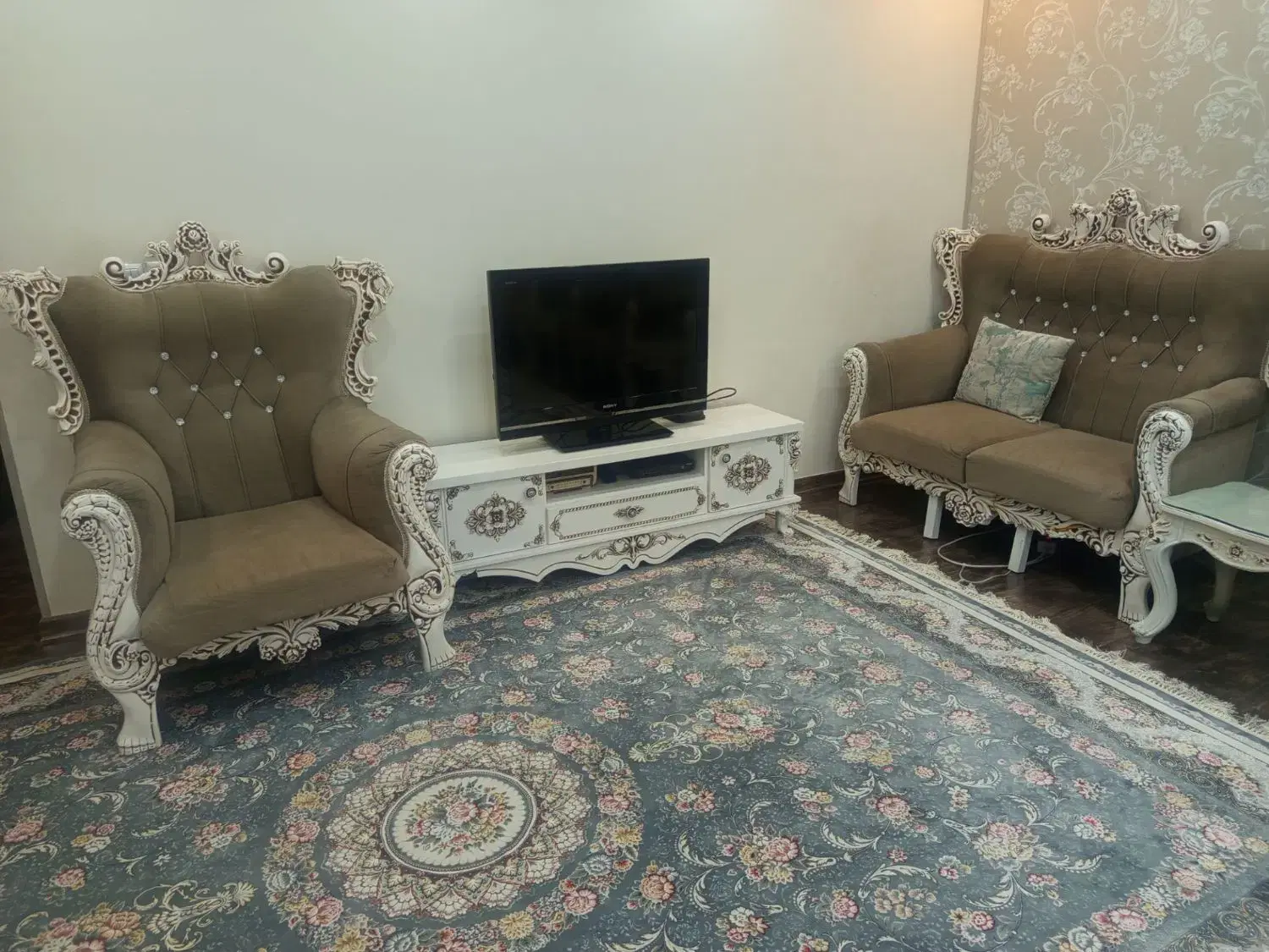 مبل|مبلمان خانگی و میز عسلی|سقز, |دیوار