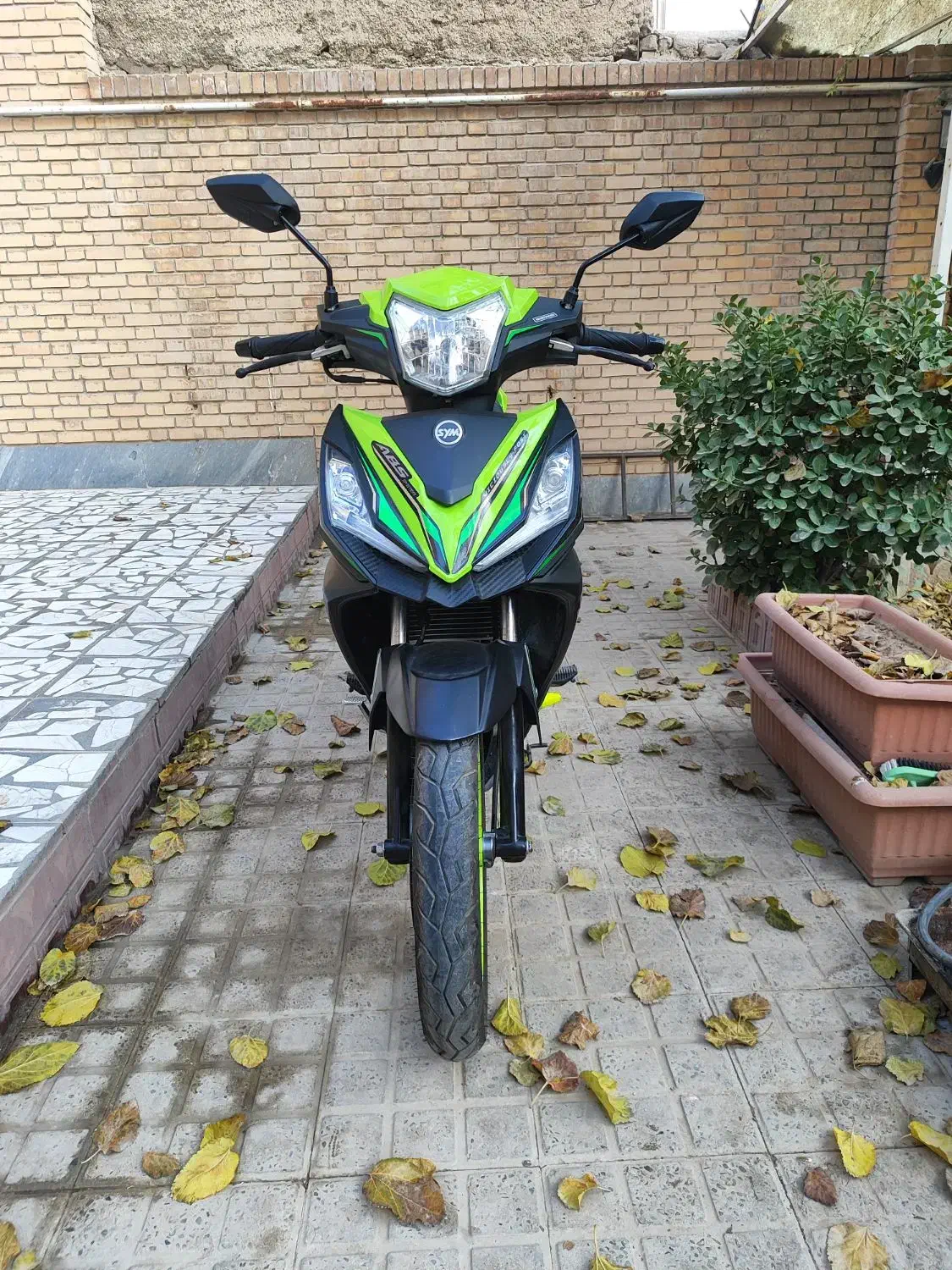 لاکی 185 1402|موتورسیکلت|اسلام‌شهر, شهرک واوان|دیوار