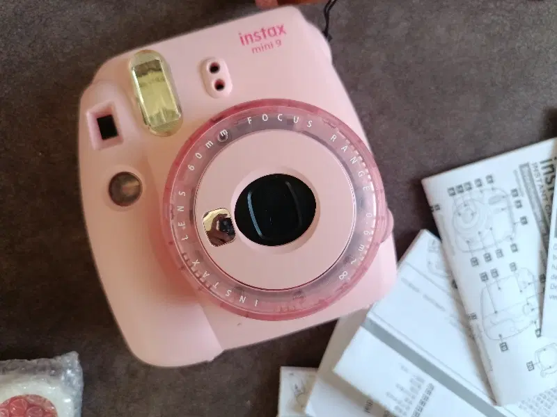دوربین Instax mini9|دوربین عکاسی و فیلم‌برداری|کاشمر, |دیوار
