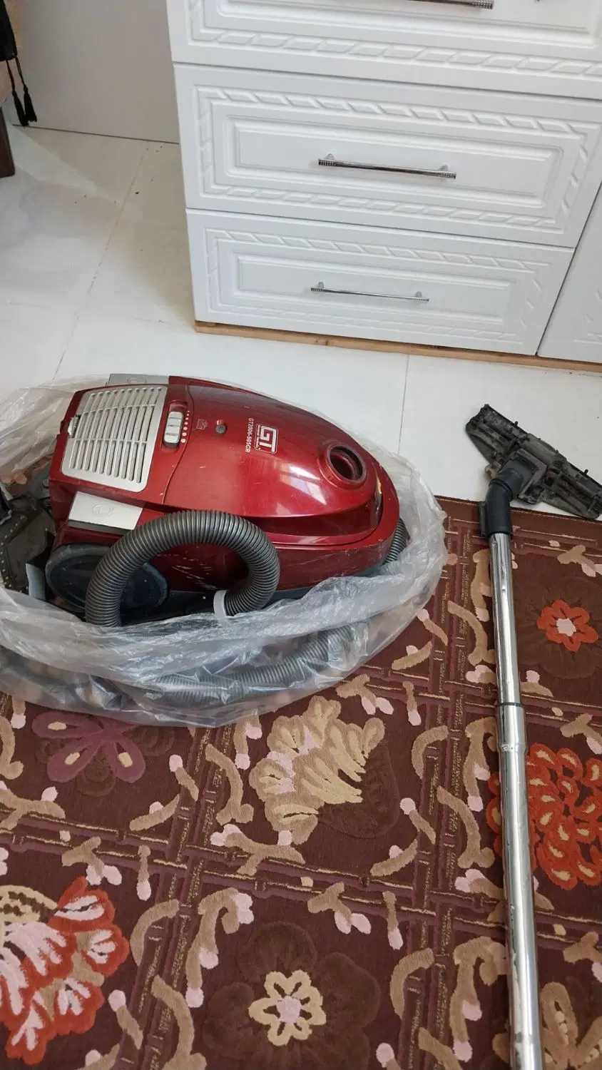 GT2006505CR|جاروبرقی، جارو شارژی، بخارشو|رشت, هلال احمر|دیوار
