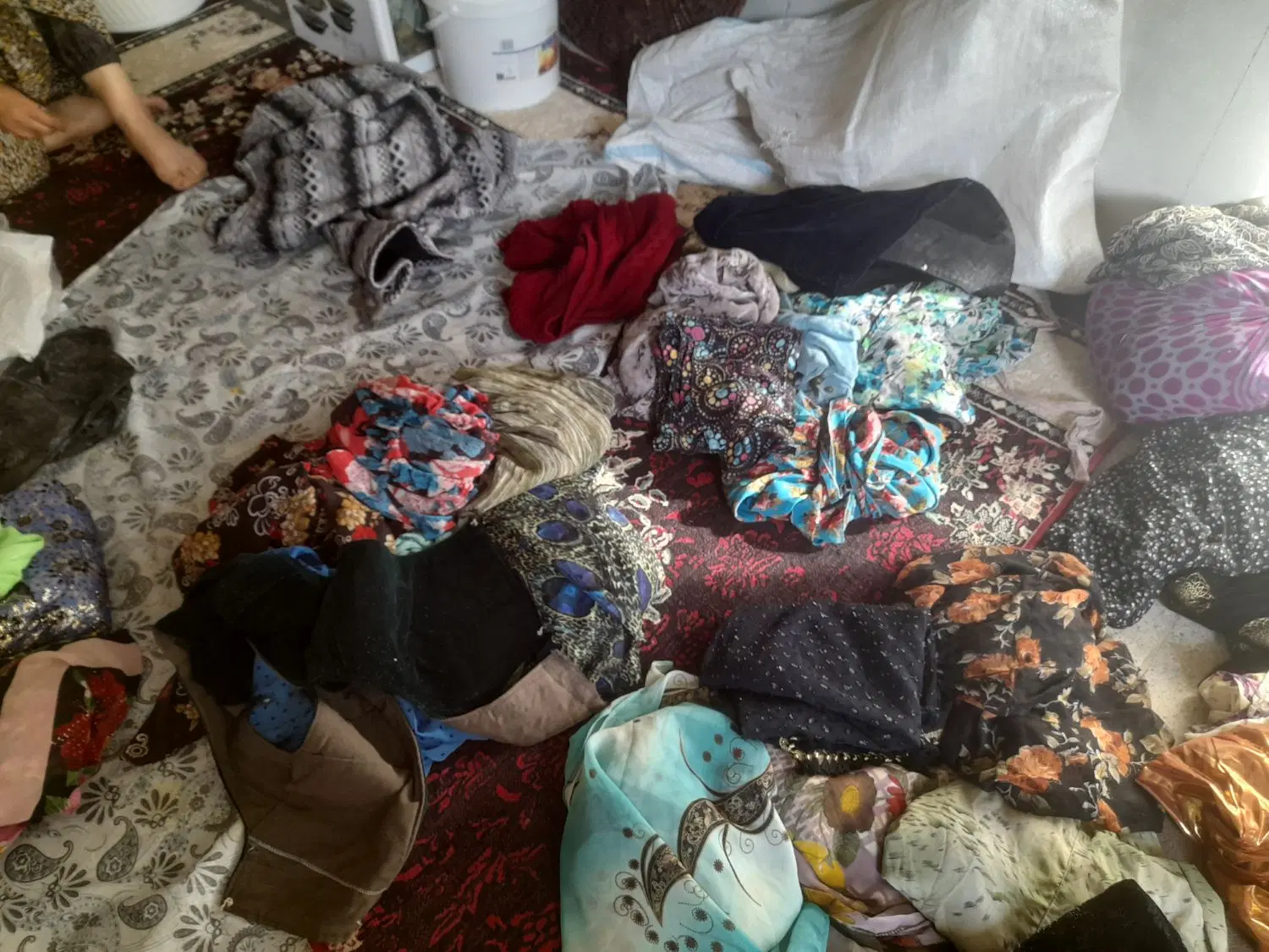 لباس|لباس|مریوان, |دیوار