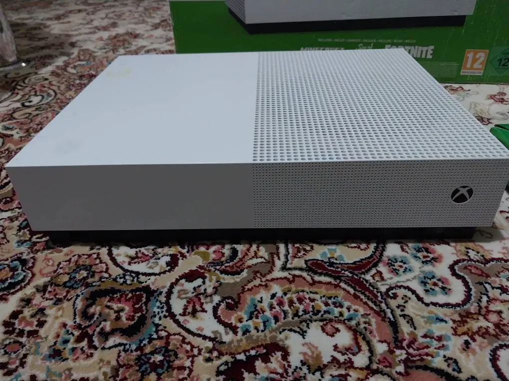 Xbox one s all digital 1 t|کنسول، بازی ویدئویی و آنلاین|تهران, خاوران|دیوار