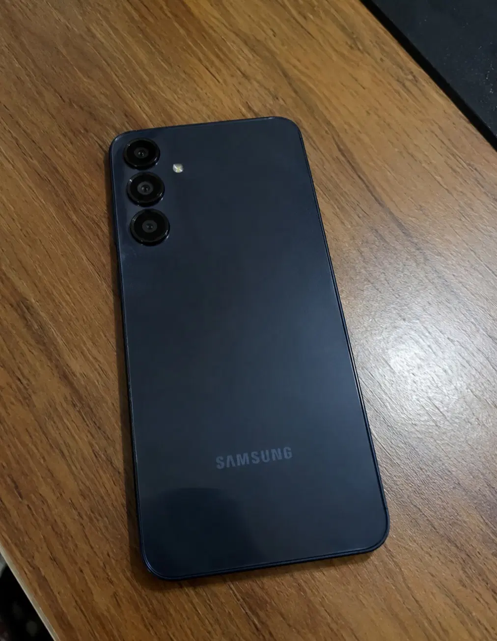 Galaxy a15s|موبایل|چوبر, |دیوار
