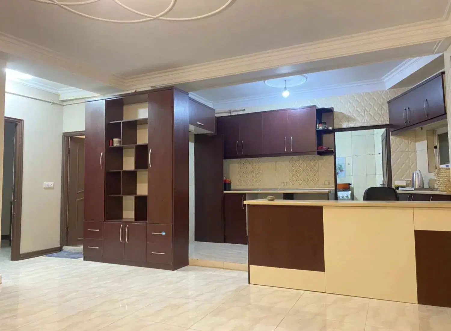 اپارتمان 95 متری حمزکلا نزدیک به میدان|فروش آپارتمان|بابل, |دیوار