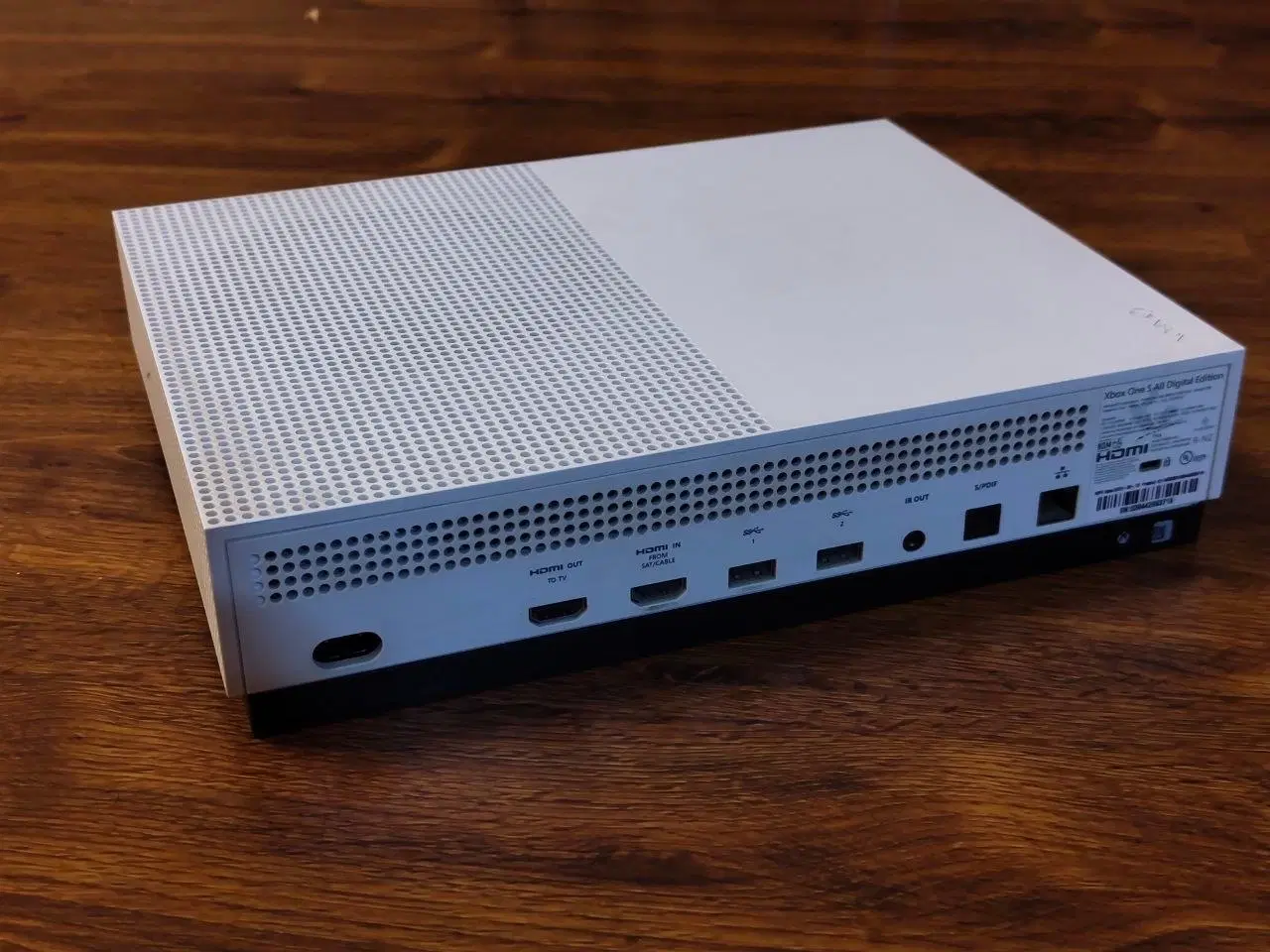 XBOX one S|کنسول، بازی ویدئویی و آنلاین|ساری, |دیوار