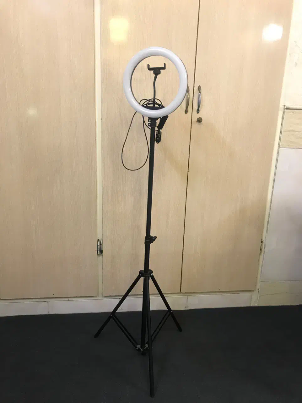 رینگ لایت|ریسه و چراغ تزئینی|قم, سالاریه|دیوار