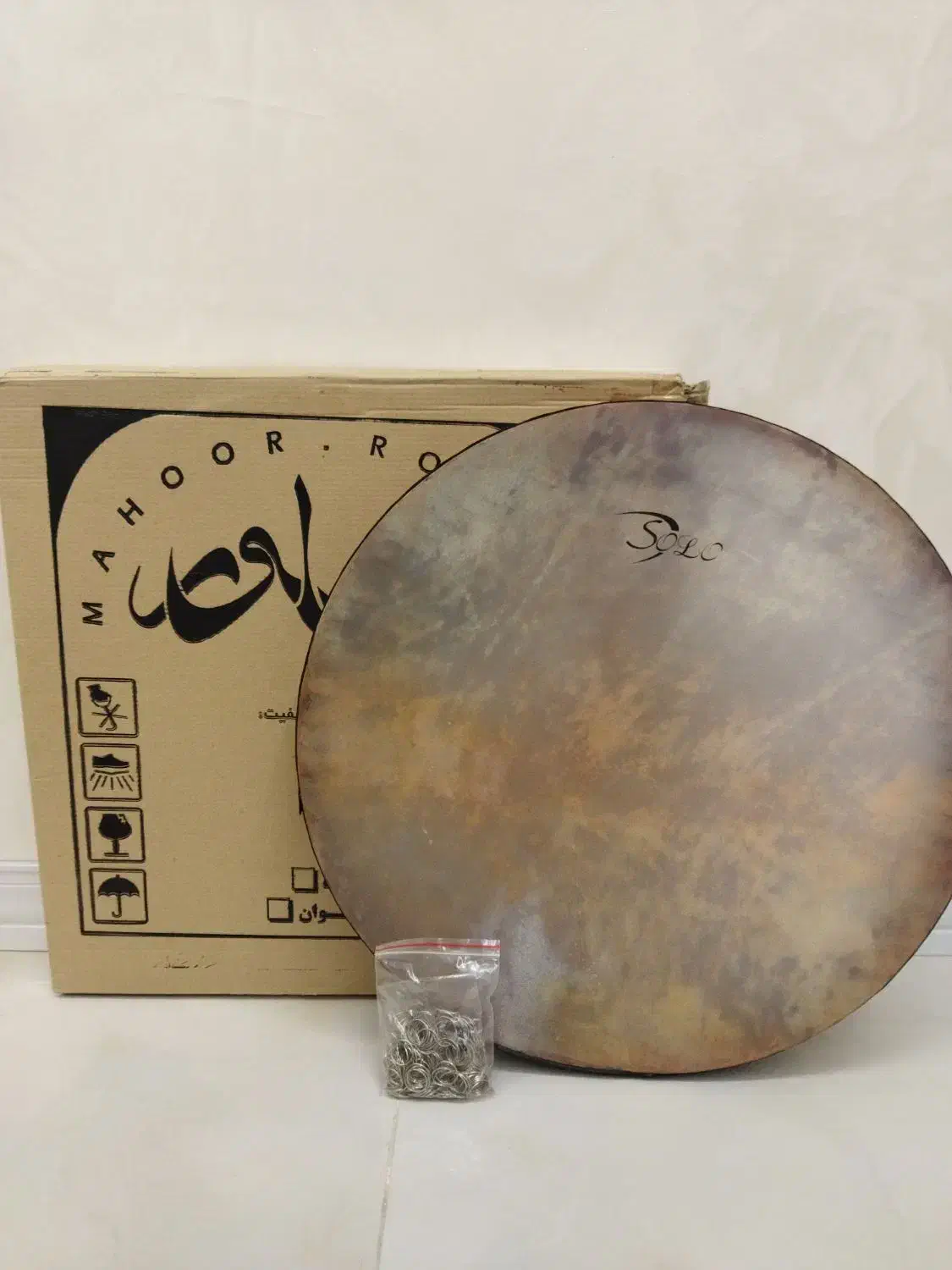 دف سولو|سازهای سنتی|اصفهان, بوستان ناژوان|دیوار